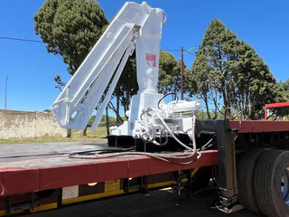 HAP 1040 Truck Crane