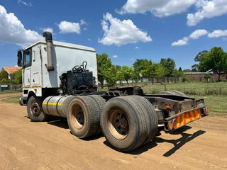 2006 International 9800i Pro Sleeper Horse Truck