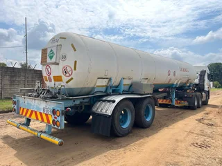 2006 Cryogenic CO² Tank Trailer 21000 L