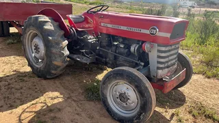 Massey Ferguson 135 Tractor