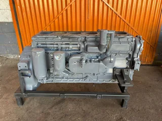 Nissan PE6 Engine Block