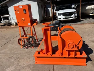 Wenko Electrical Motorised Crab Winch 3000kg