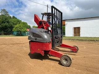 2013 Manitou Truck Mounted Forklift 2.5 Ton