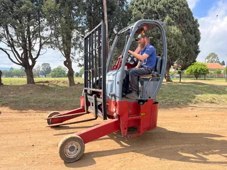 2013 Manitou Truck Mounted Forklift 2.5 Ton