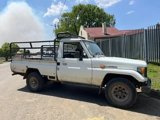 Toyota Land Cruiser FJ75 Bakkie