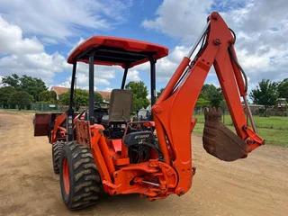 Kubota L39 TLB