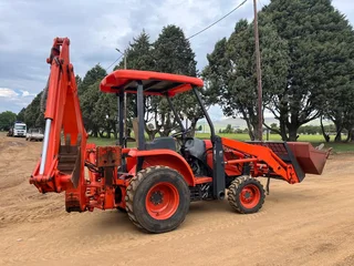 Kubota L39 TLB