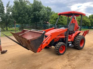 Kubota L39 TLB