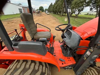 Kubota L39 TLB