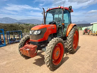 2018 Kubota M9540 Hoogloop Trekker