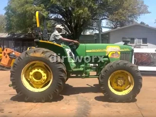 2007 John Deere 5415 MFWD Tractor