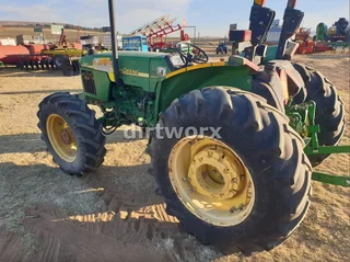 2007 John Deere 5415 MFWD Tractor