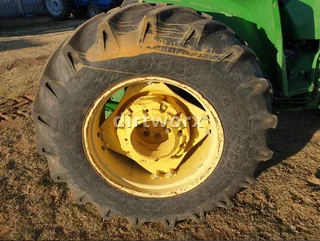 2007 John Deere 5415 MFWD Tractor