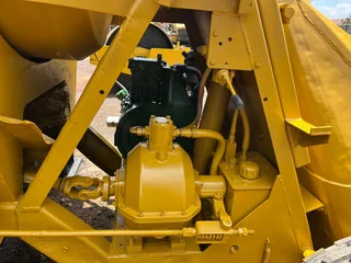 WINGET 400R Self Loading Concrete Mixer