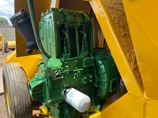 WINGET 400R Self Loading Concrete Mixer