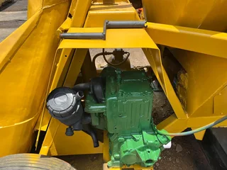 WINGET 400R Self Loading Concrete Mixer