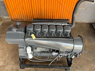 Deutz F6L912 Engine