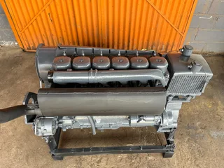 Deutz F6L912 Engine