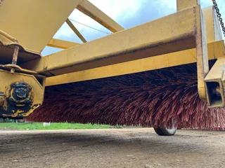 Macnay Road Broom Sweeper