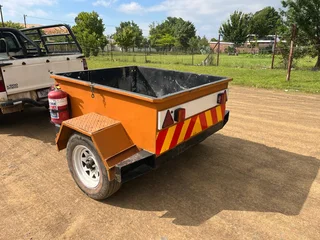 Venter Type Trailer
