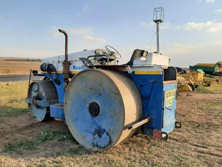 Smooth Drum Roller 15 Ton