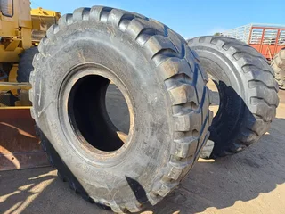 Industrial Tyre With Rim 23.5-25