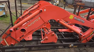 Kubota LA2253 Front Loader