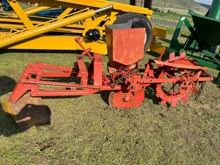 Massey Ferguson One Row Planter