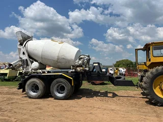 Mobile Concrete Mixer 3000L