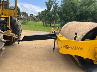 Smooth Drum Vibrating Roller