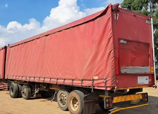 1999 Afrit Tautliner Trailer