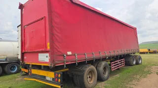 1999 Afrit Tautliner Trailer