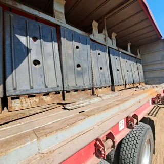 1999 Afrit Tautliner Trailer