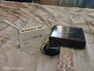 FIBRE ROUTER AND MINI BACKUP UPS