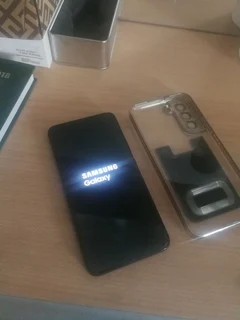 ABSOLUTELY STUNNING SAMSUNG NOTE 9 ORIGINAL