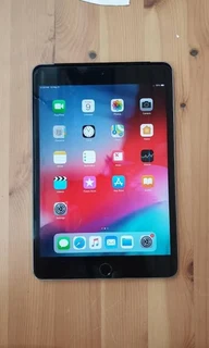 Apple Ipad Mini 4 - Read Carefully