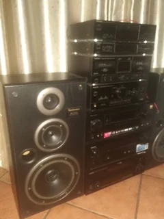 STUNNING TECHNICS SOUND SYSTEM