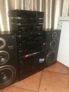 STUNNING TECHNICS SOUND SYSTEM