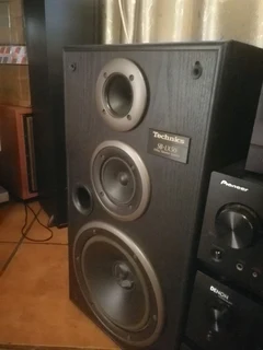 BEAUTIFUL TECHNICS SOUND SYSTEM