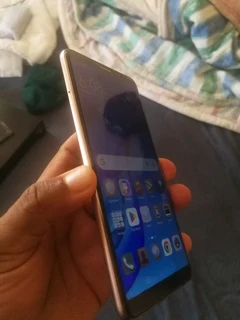 STUNNING HUAWEI MATE 10 PRO - DUAL