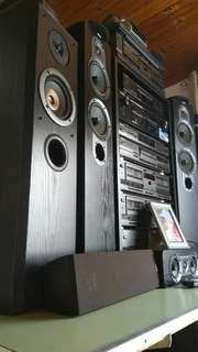 SLICKTRONIX - HOME AUDIO VIDEO