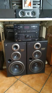 SLICKTRONIX - HOME AUDIO VIDEO