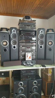 SLICKTRONIX - HOME AUDIO VIDEO