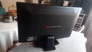 PACKARD BELL COMPUTER MONITOR - FOR SPARES