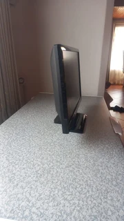 PACKARD BELL COMPUTER MONITOR - FOR SPARES