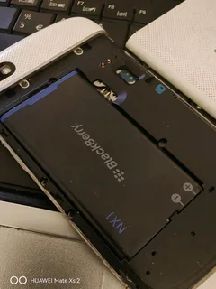 LIMITED EDITION WHITE BLACKBERRY Q10