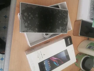 Original Sony Xperia Z Ultra Huge 6.4 Inch Phablet / Immaculate As New In The Box
