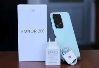 HUAWEI AND HONOR SMARTPHONES