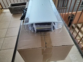 Amber Orange Yellow Vehicle Roof Top COB LED Strobe Flash Light. Magnetic Mount. Brand New Products.