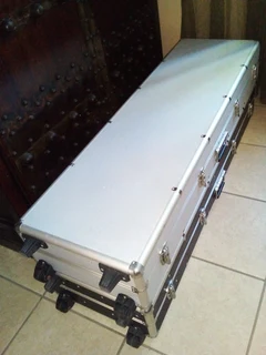 Big Aluminium Trolley Case For Testing / Displays / Demos of Light Bulbs/Tubes. Pre-Owned Product.